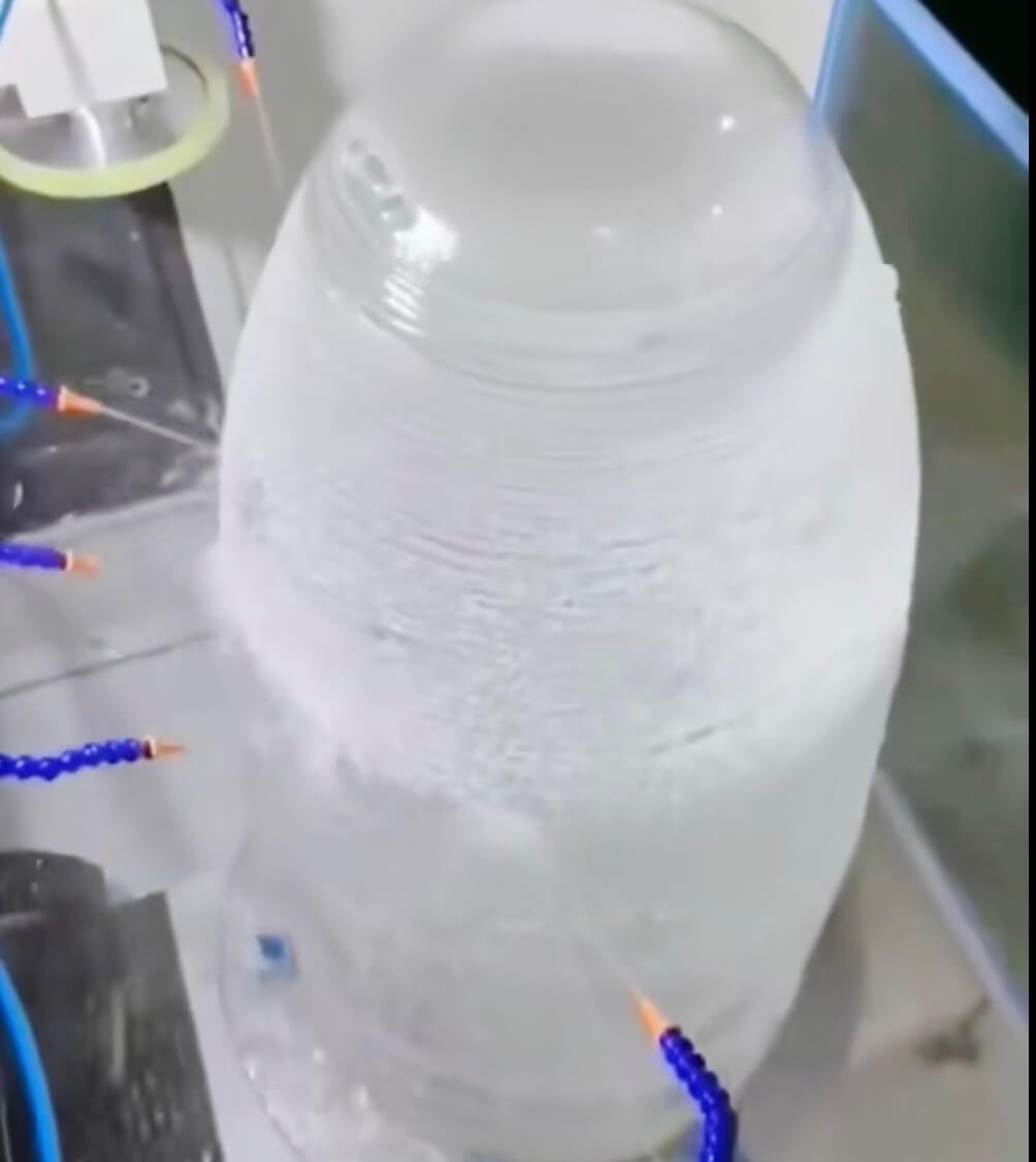 large-scale quartz cut 